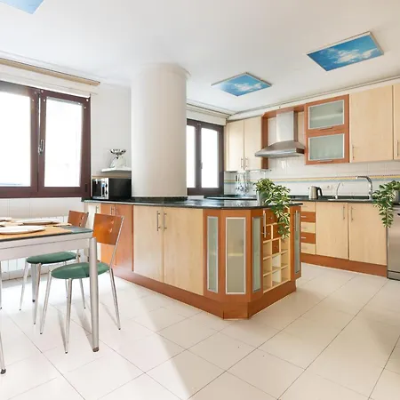 Amplio Apartamento Santander Apartmán *