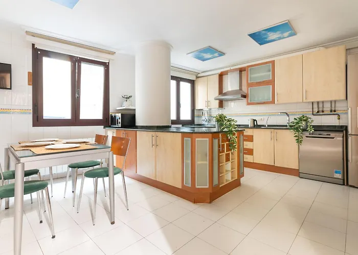 Amplio Apartamento Santander Apartment *